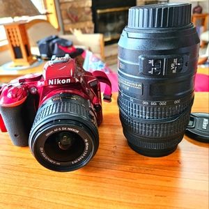 Nikon 5500 DSLR Bundle
